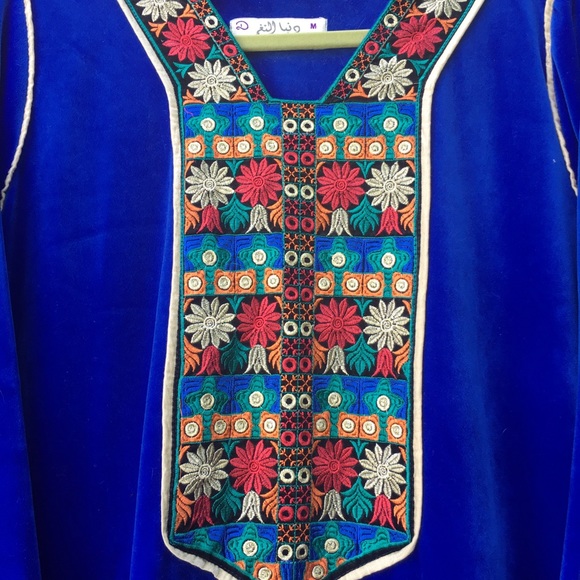 Incredible, Warm, Ornate, Beautifully Crafted Egyptian Kaftan - Picture 3 of 5